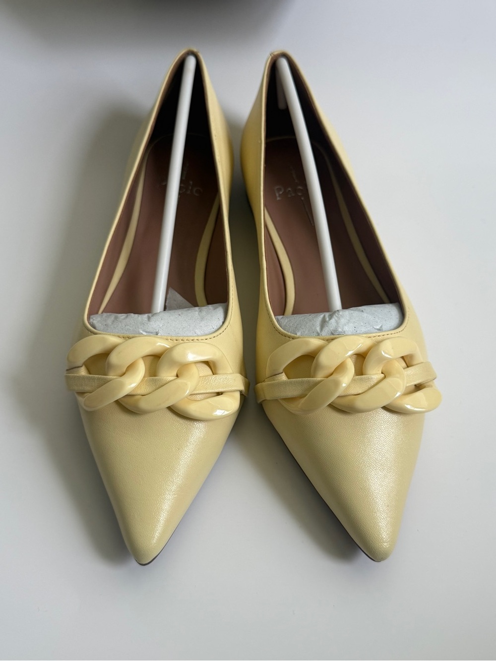 Linea Paolo Nora Light Yellow Nappa Pointed Toe Flats Size 7.5